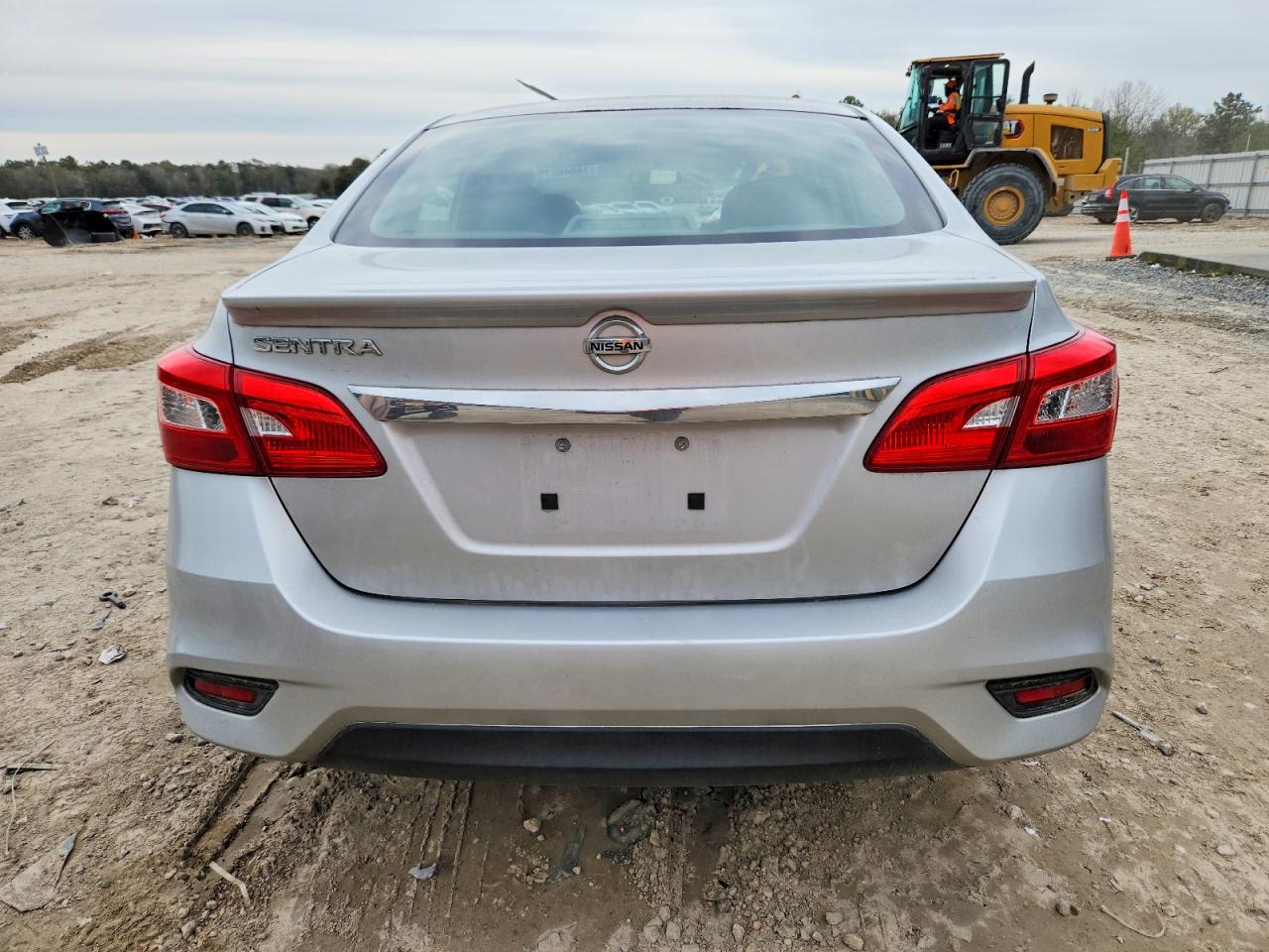 2017 NISSAN SENTRA S photo 11