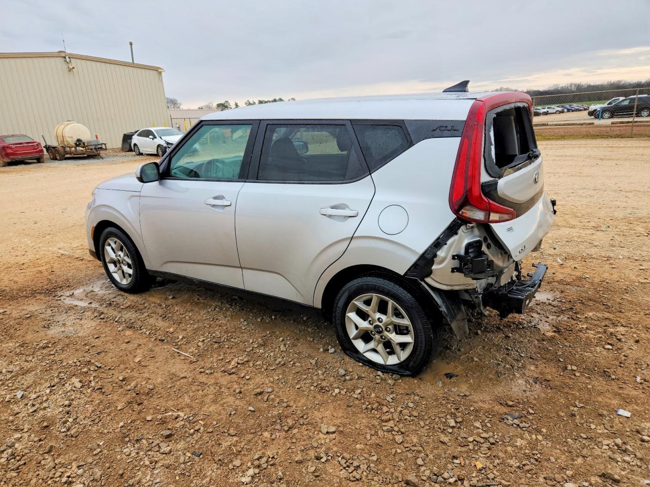 2021 KIA SOUL S photo 3