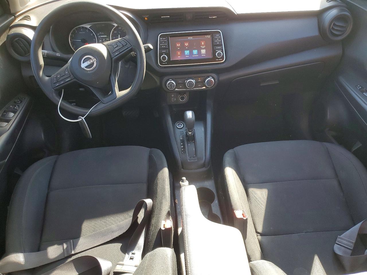 2023 NISSAN KICKS S photo 8