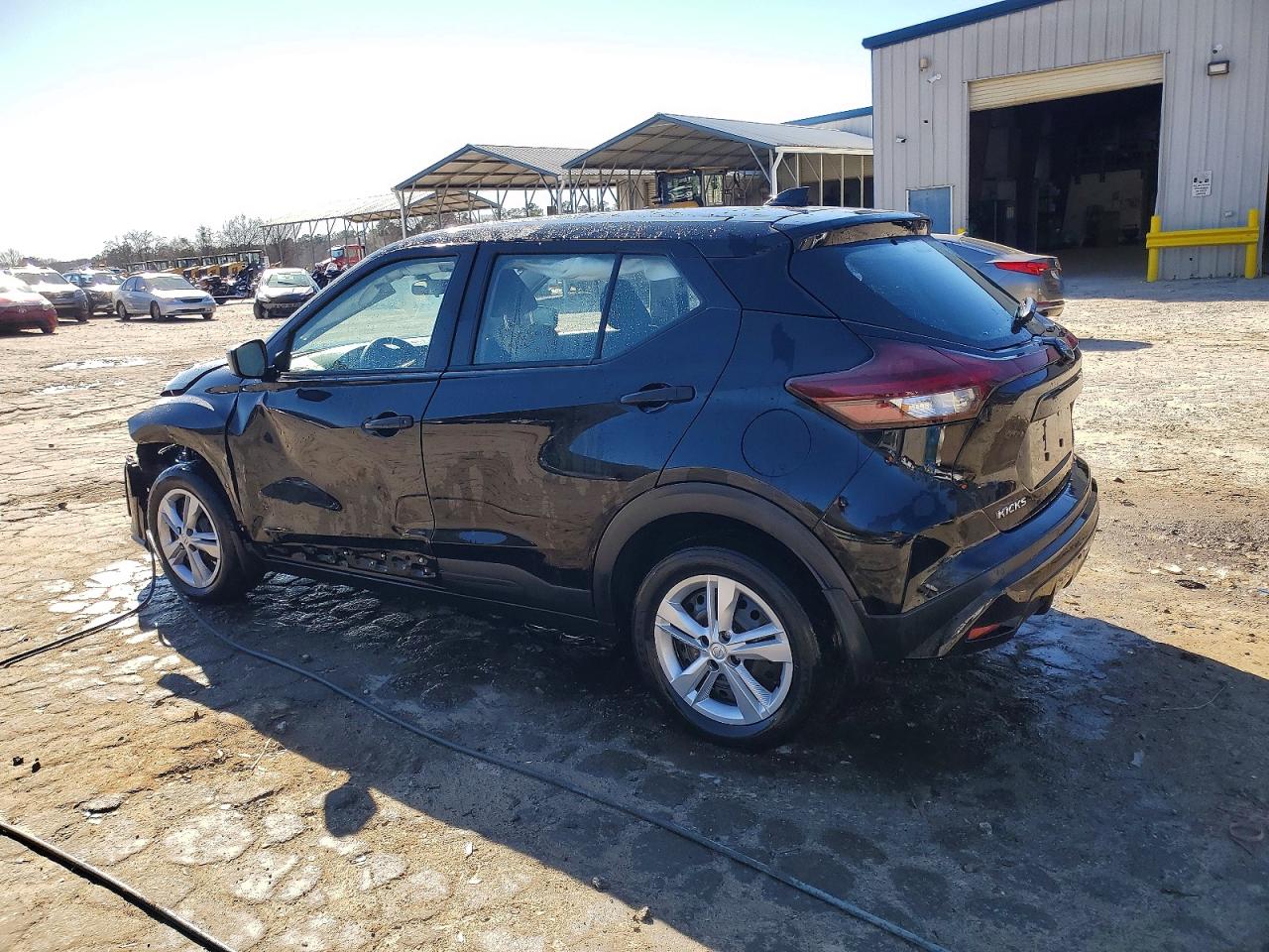 2023 NISSAN KICKS S photo 2