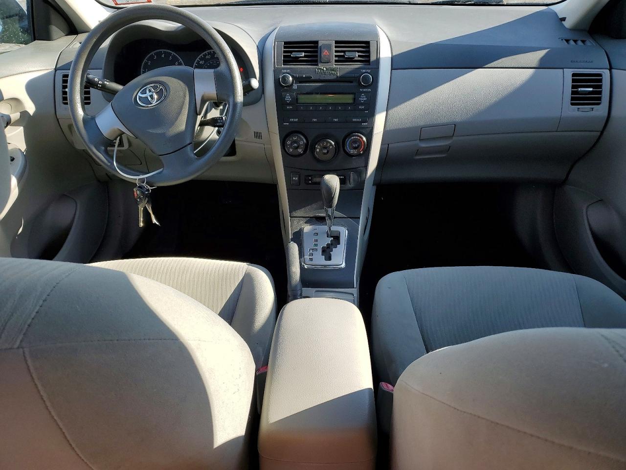 2010 TOYOTA COROLLA BASE photo 15