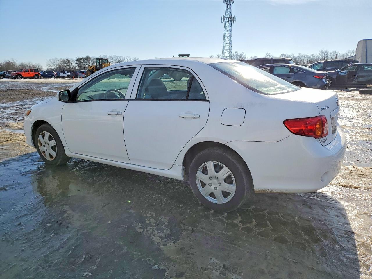 2010 TOYOTA COROLLA BASE photo 3