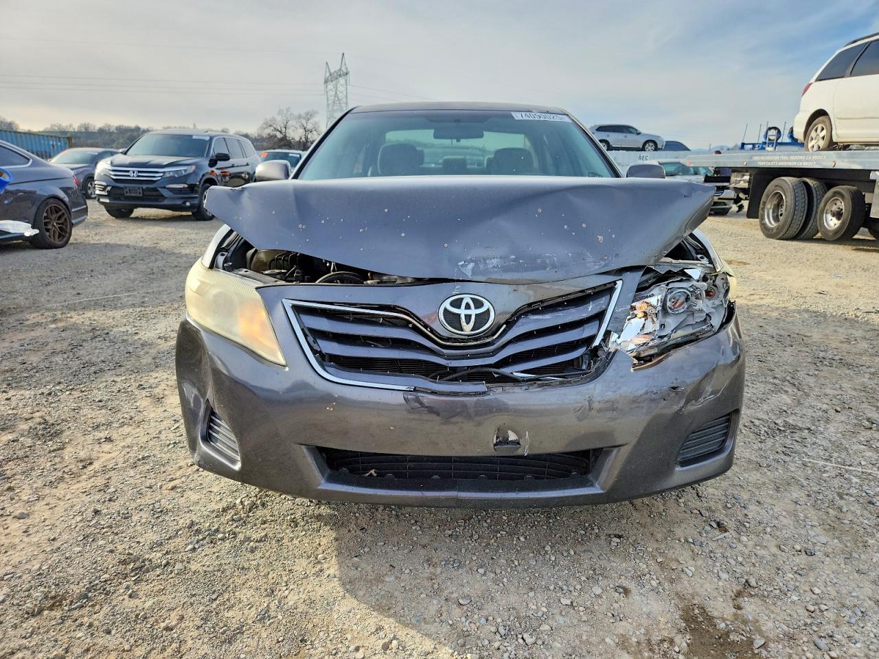 2010 TOYOTA CAMRY BASE photo 5