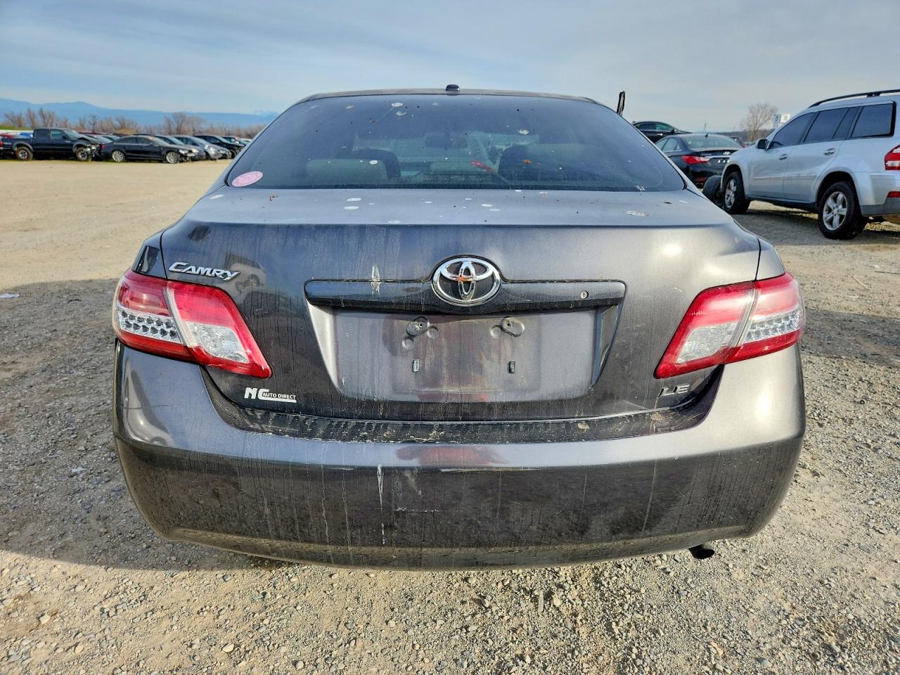 2010 TOYOTA CAMRY BASE photo 6