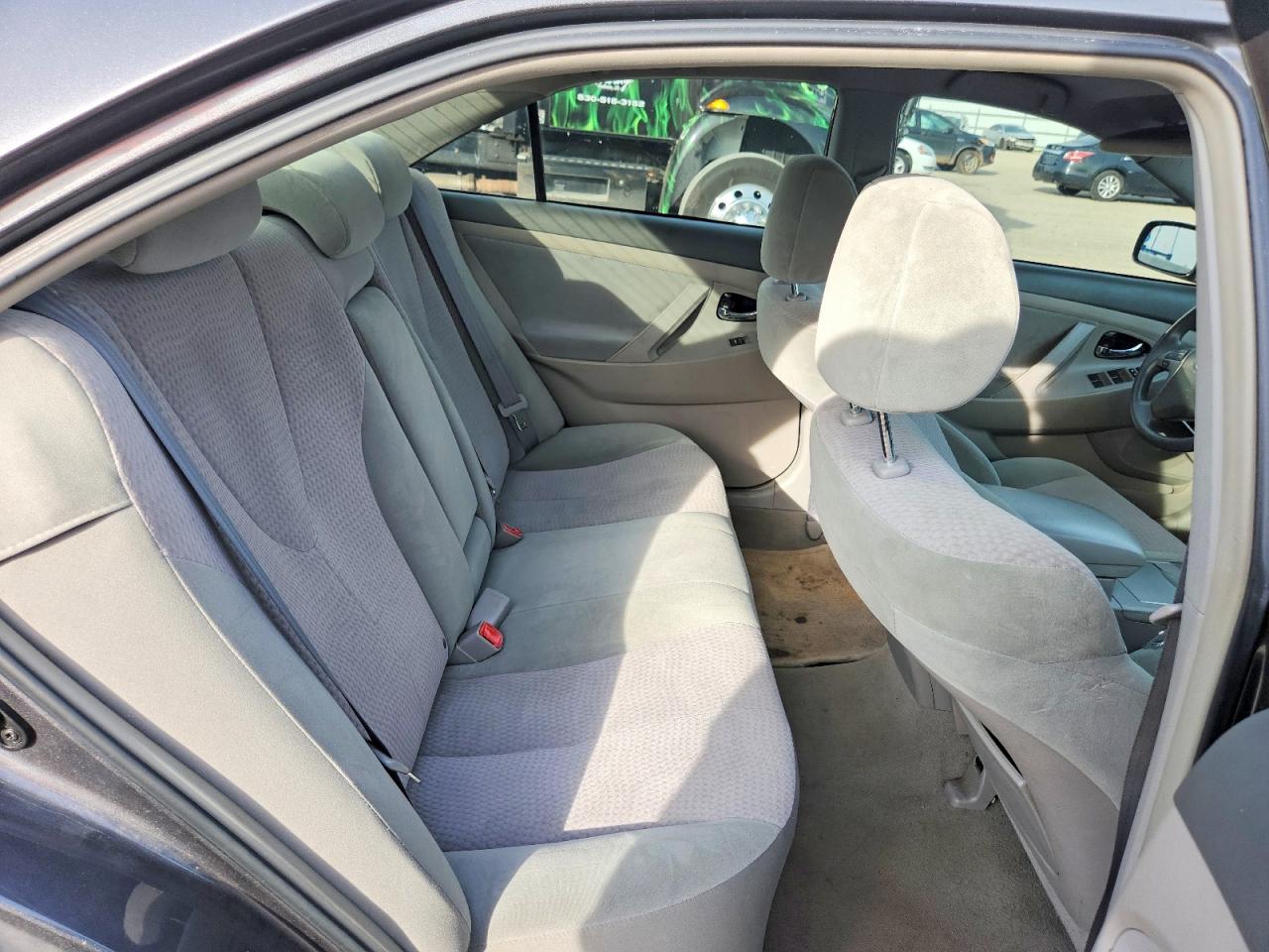 2010 TOYOTA CAMRY BASE photo 10
