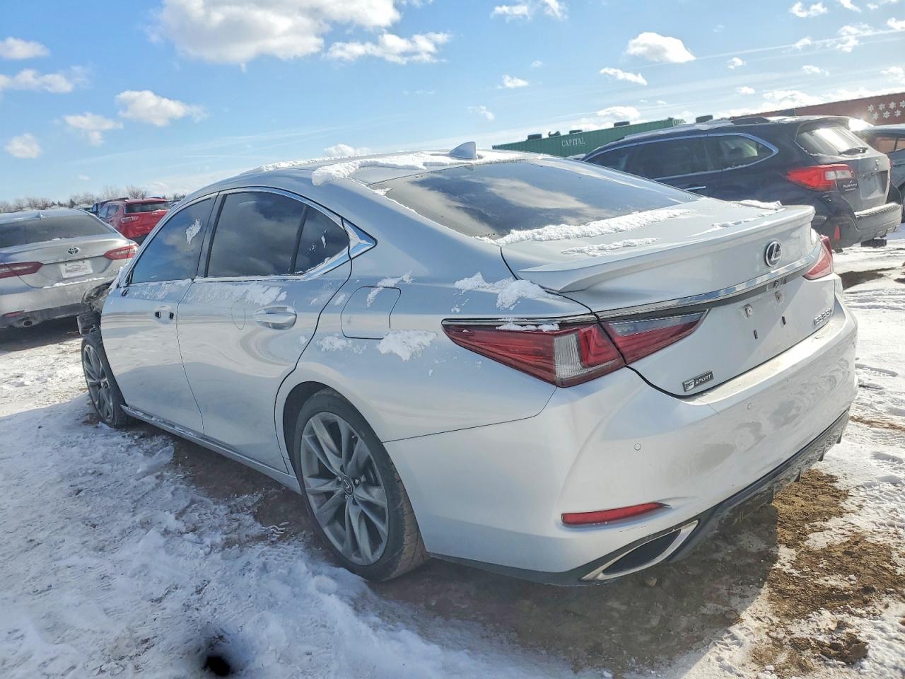 2019 LEXUS ES 350 photo 4