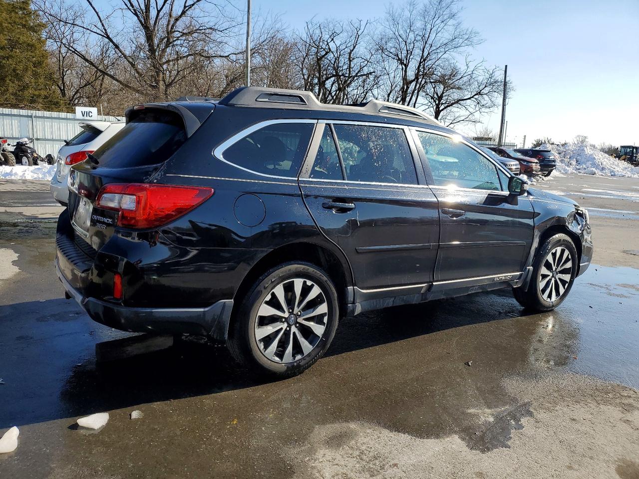 2015 SUBARU OUTBACK 3.6R LIMITED photo 5