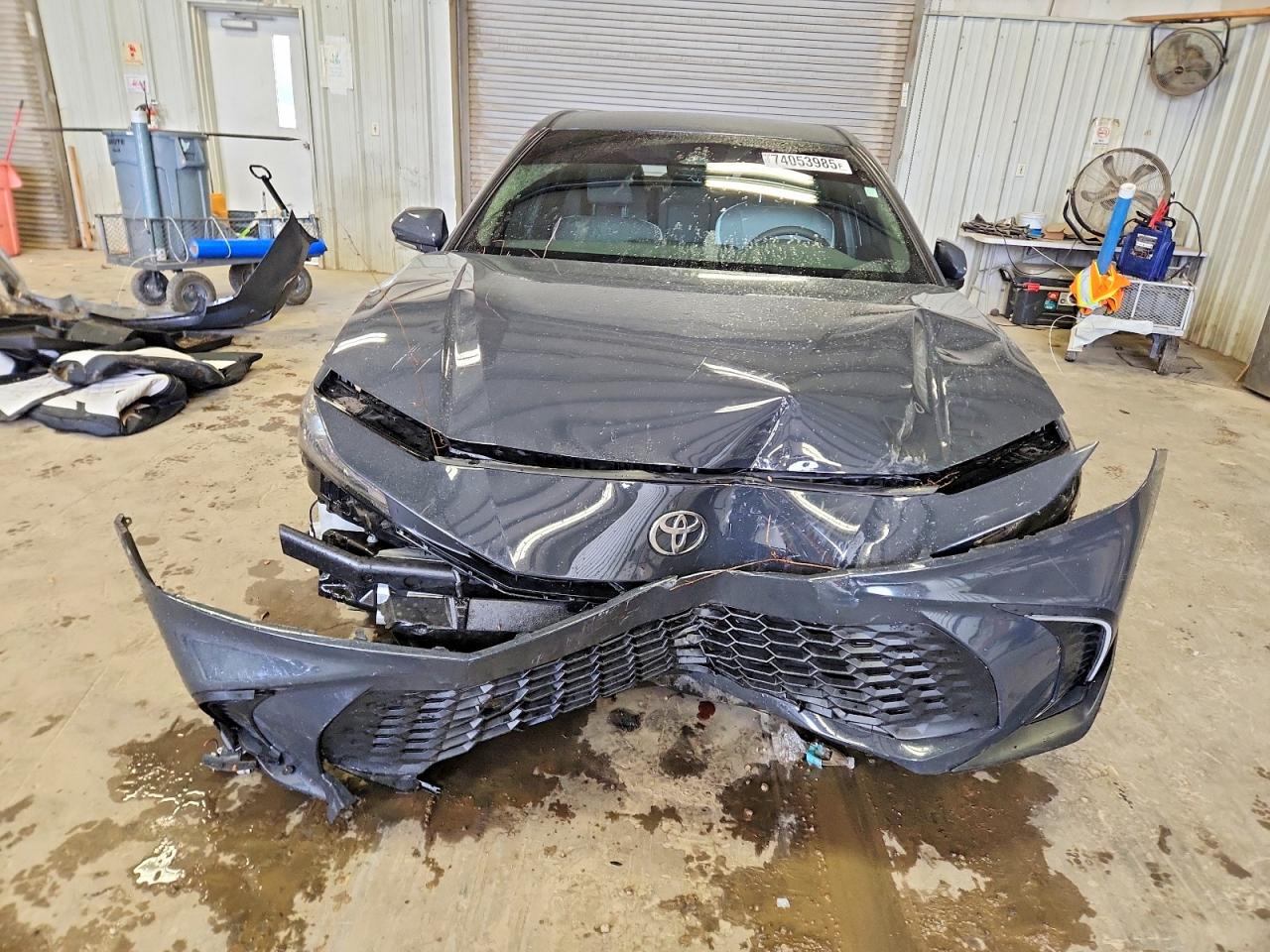 2025 TOYOTA CAMRY XSE photo 5