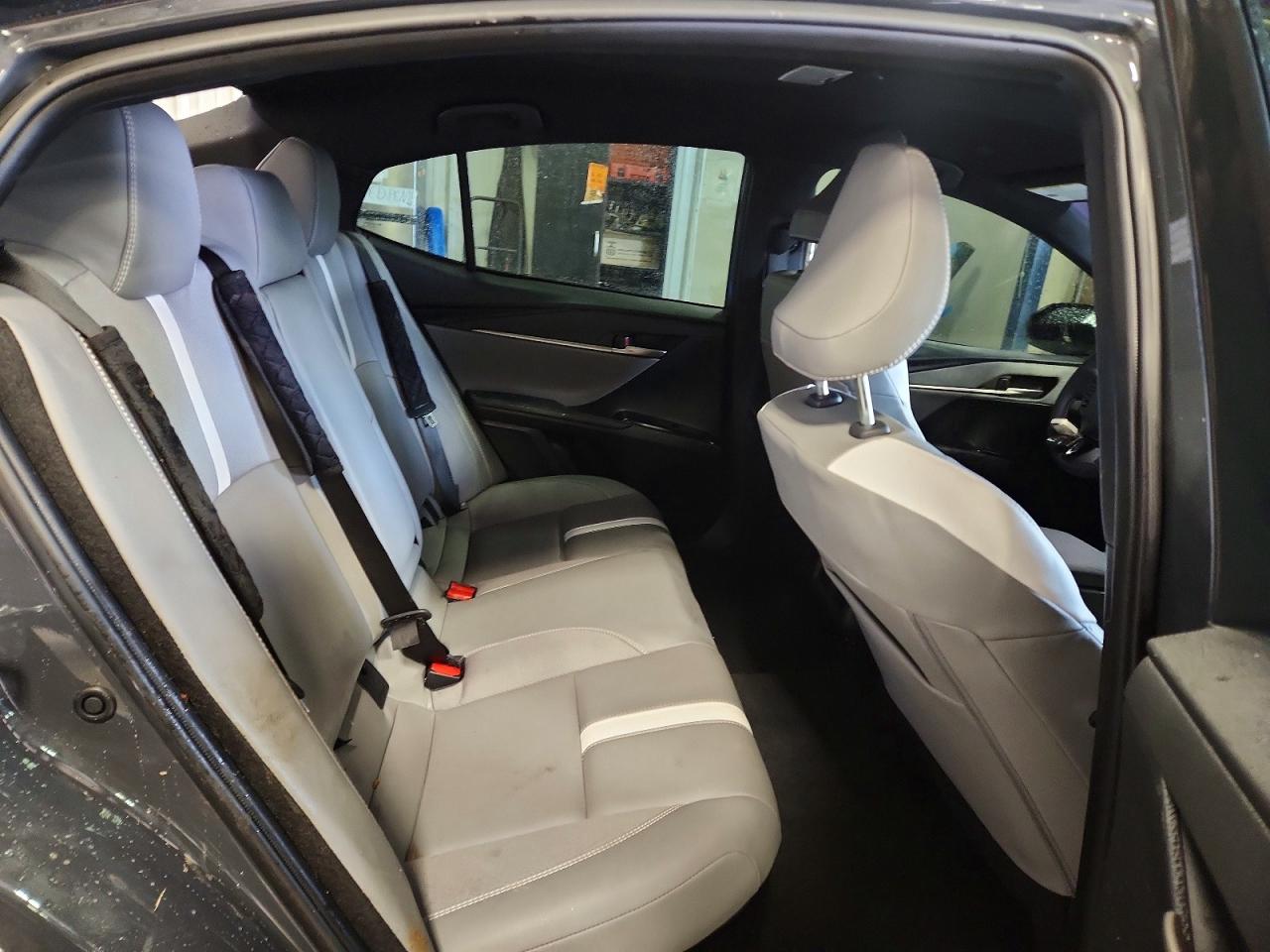 2025 TOYOTA CAMRY XSE photo 10