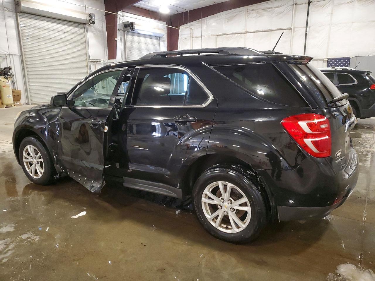 2017 CHEVROLET EQUINOX LT photo 3