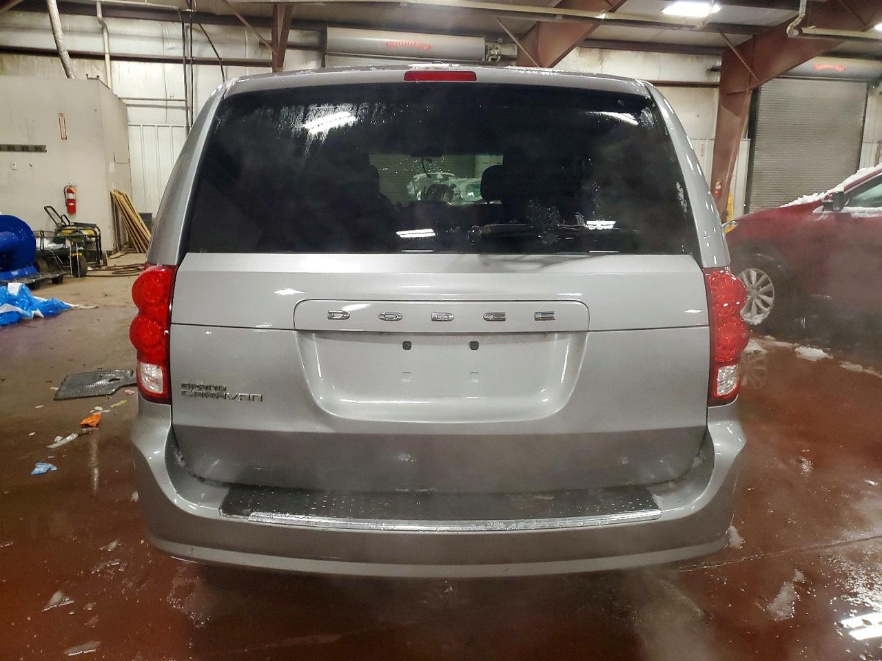 2015 DODGE GRAND CARAVAN SE photo 16