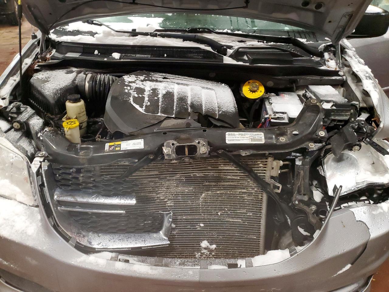 2015 DODGE GRAND CARAVAN SE photo 34