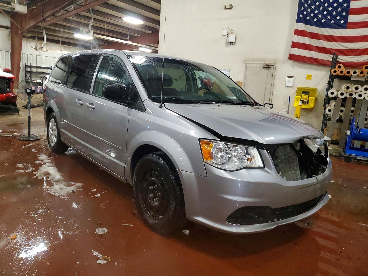 2015 DODGE GRAND CARAVAN SE photo 10