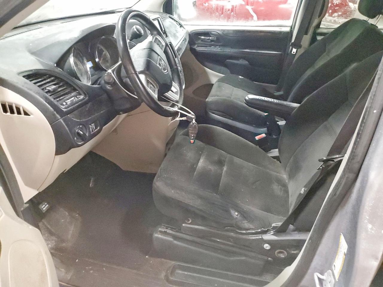 2015 DODGE GRAND CARAVAN SE photo 19