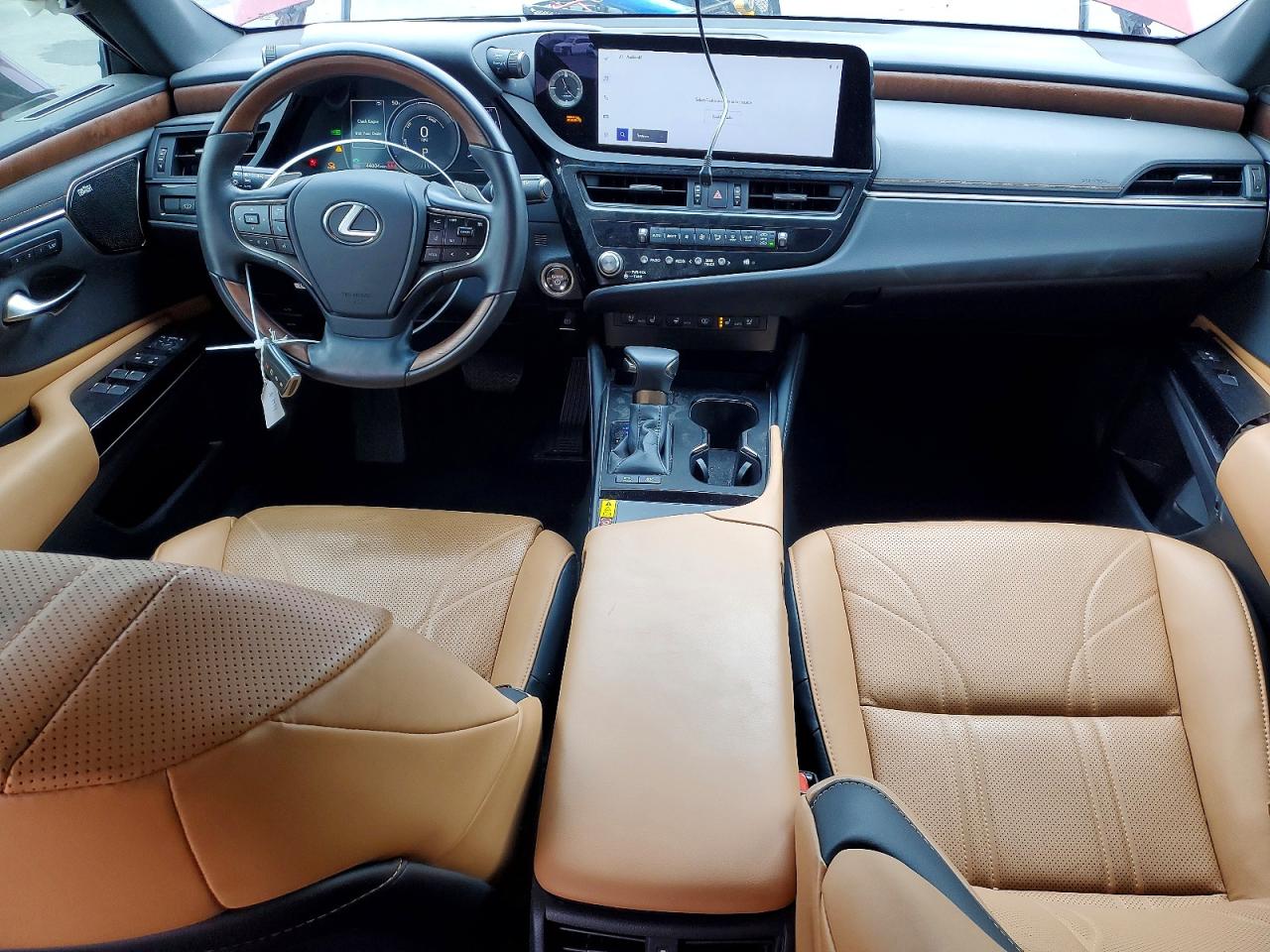 2025 LEXUS ES photo 15