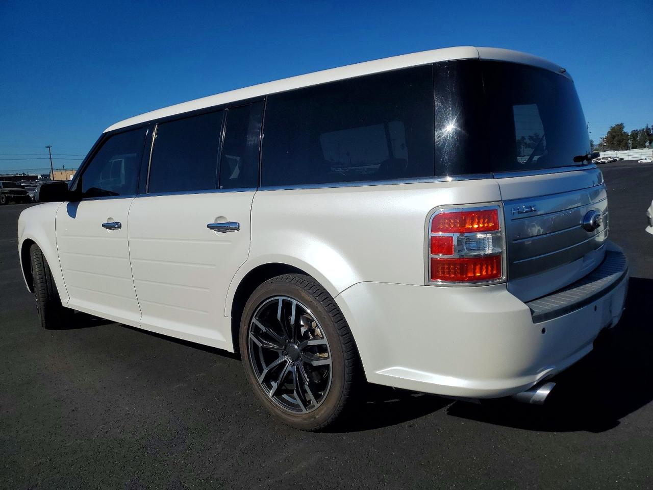 2011 FORD FLEX LIMITED photo 3