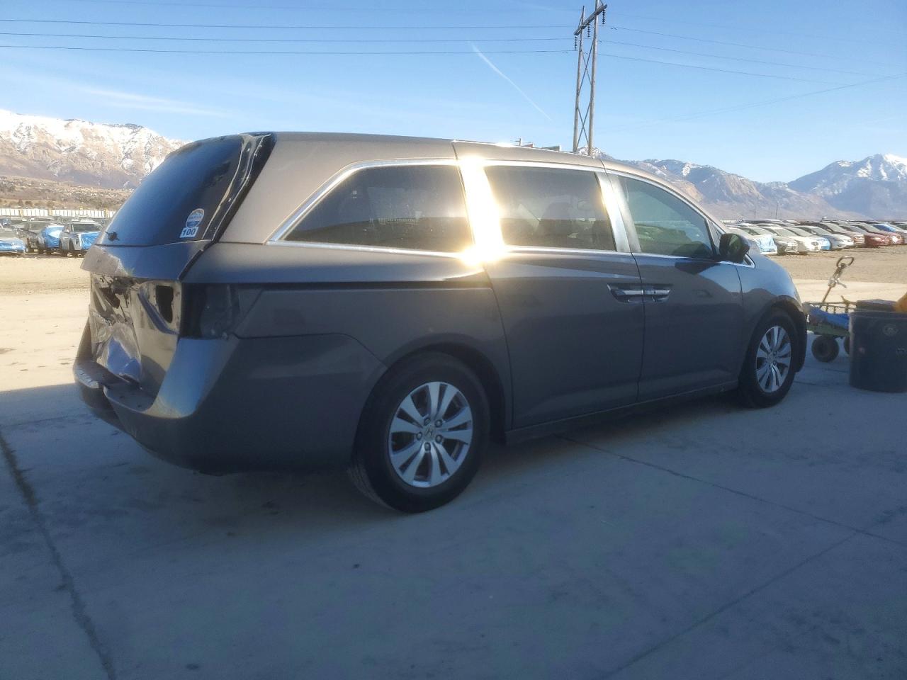 2016 HONDA ODYSSEY EXL photo 7