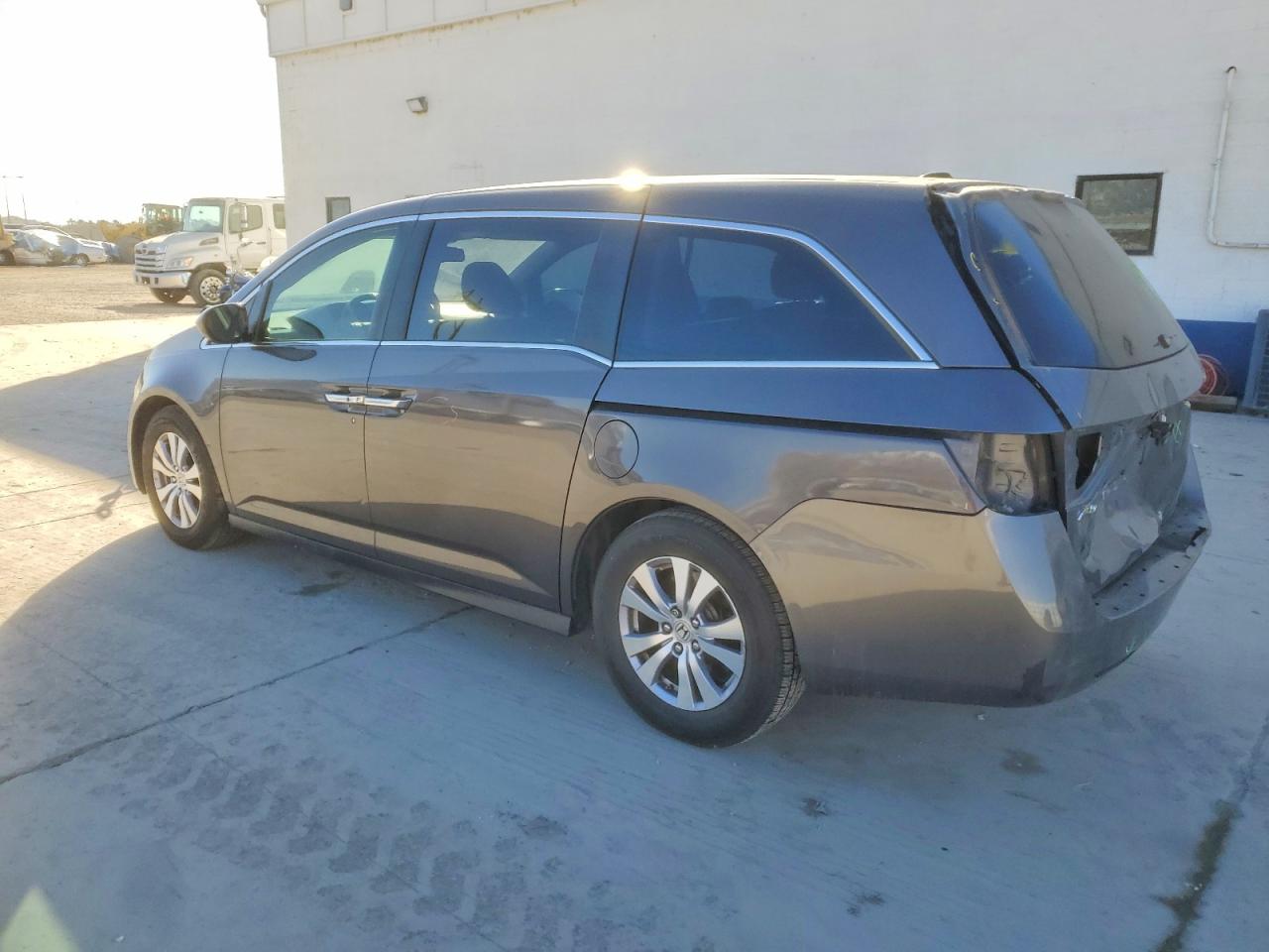 2016 HONDA ODYSSEY EXL photo 4