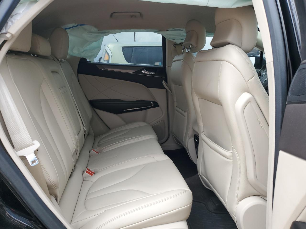 2017 LINCOLN MKC PREMIERE photo 31