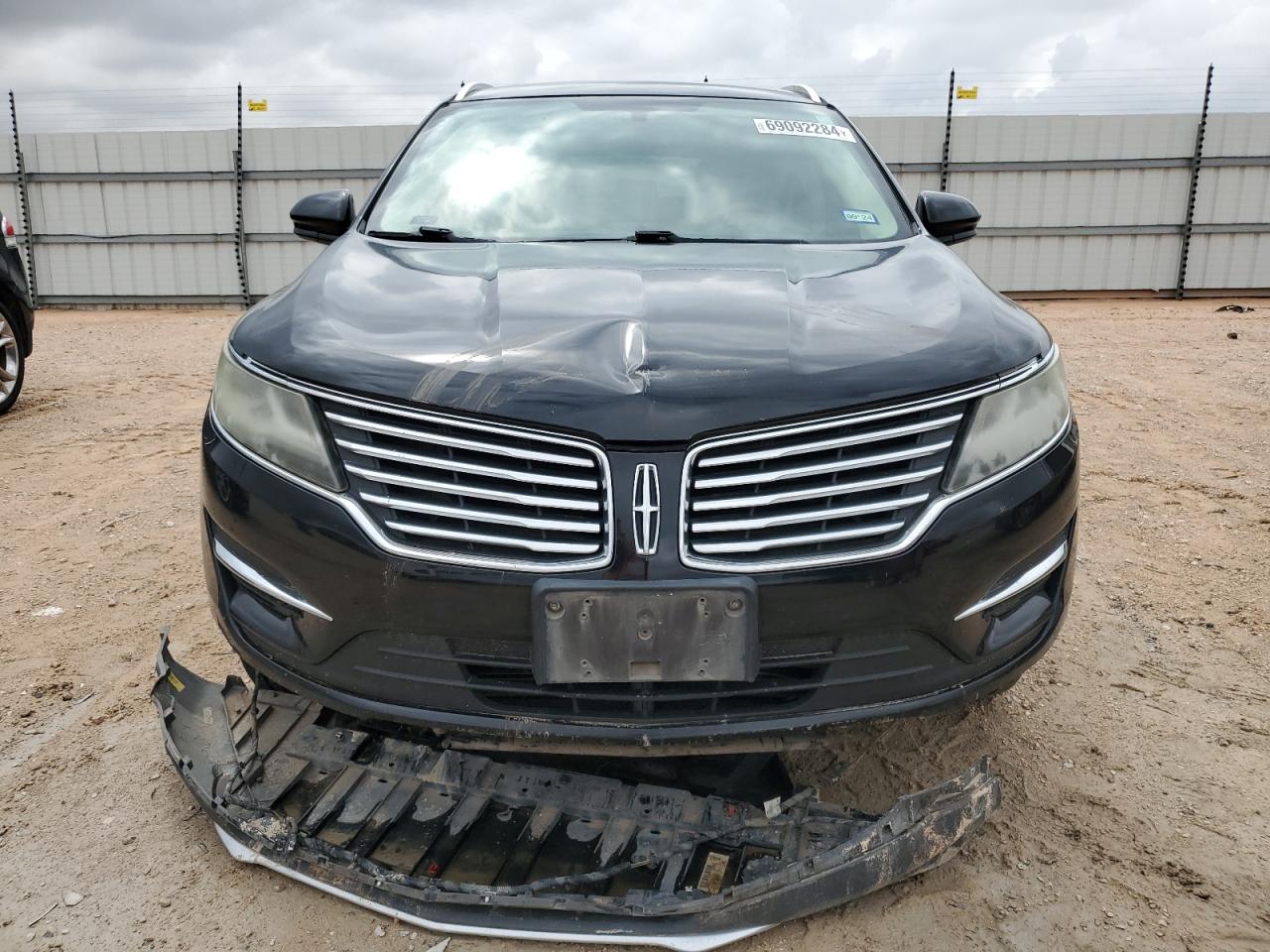 2017 LINCOLN MKC PREMIERE photo 13