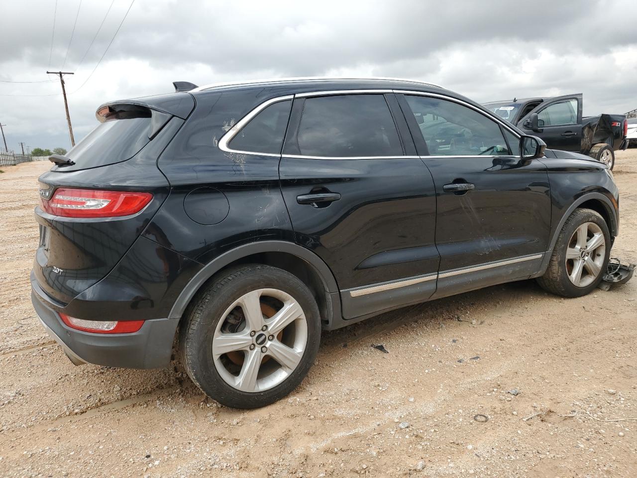 2017 LINCOLN MKC PREMIERE photo 7