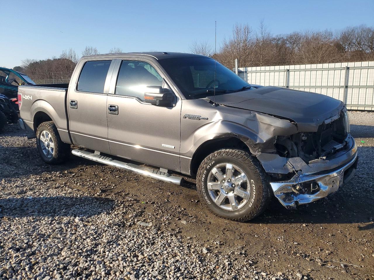 2013 FORD F150 SUPERCREW photo 4