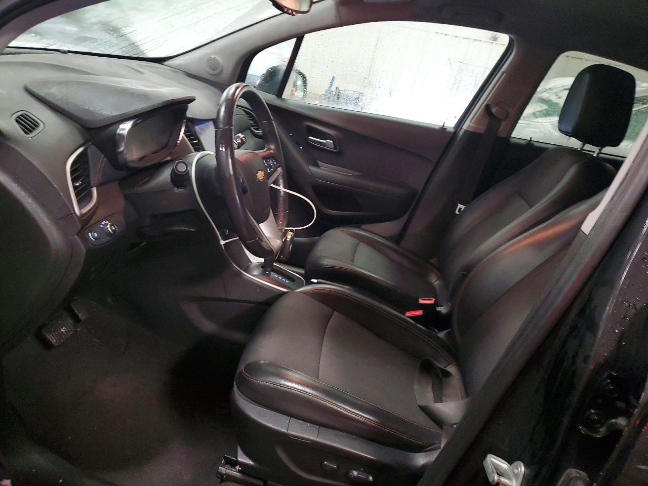 2019 CHEVROLET TRAX 1LT photo 13