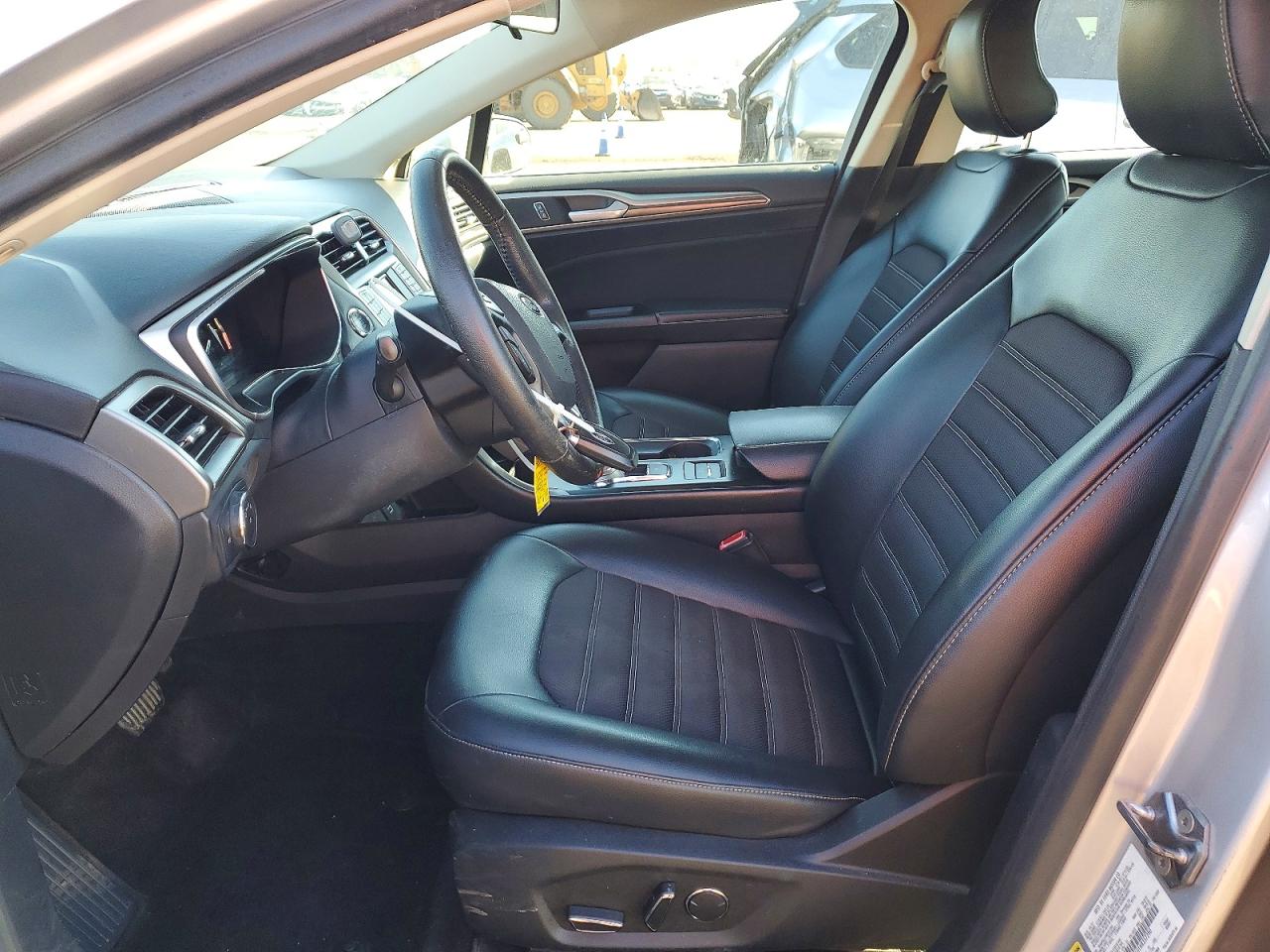 2017 FORD FUSION SE HYBRID photo 7