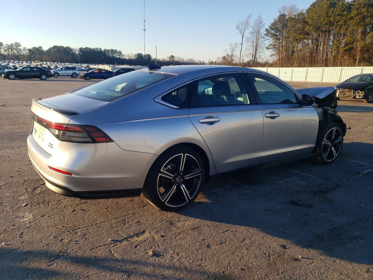 2024 HONDA ACCORD HYBRID SPORT photo 3