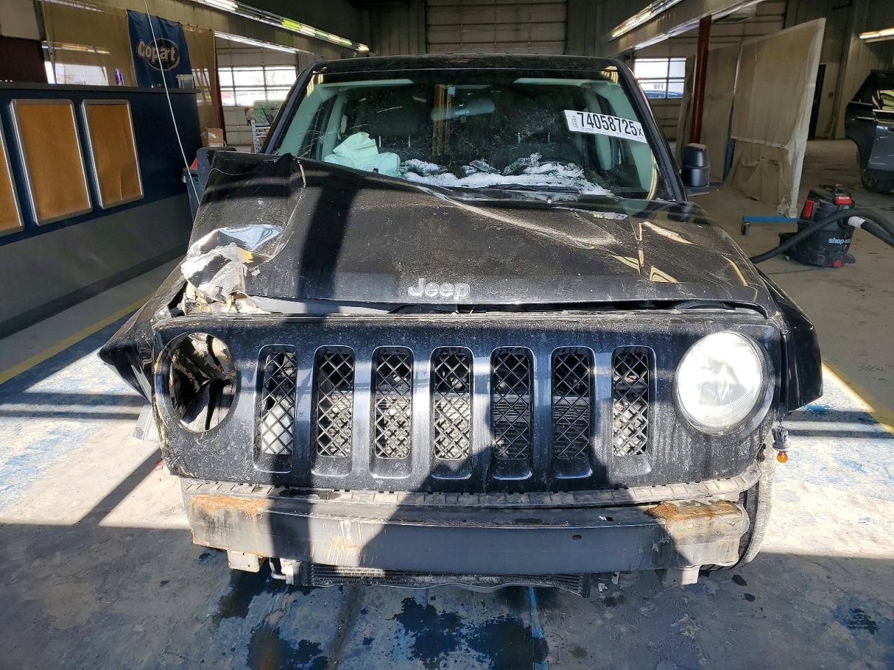 2012 JEEP PATRIOT photo 5
