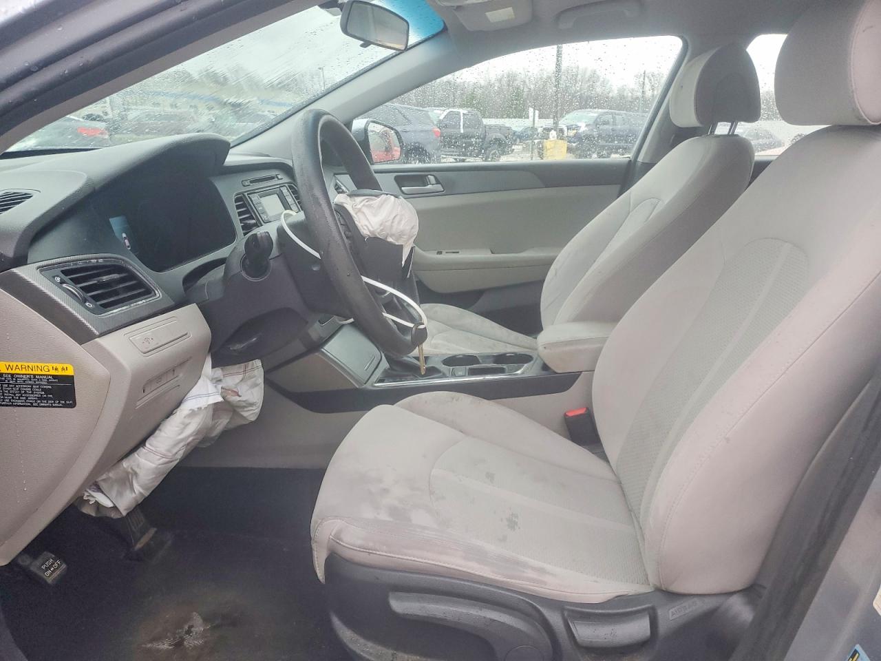 2017 HYUNDAI SONATA BASE photo 13