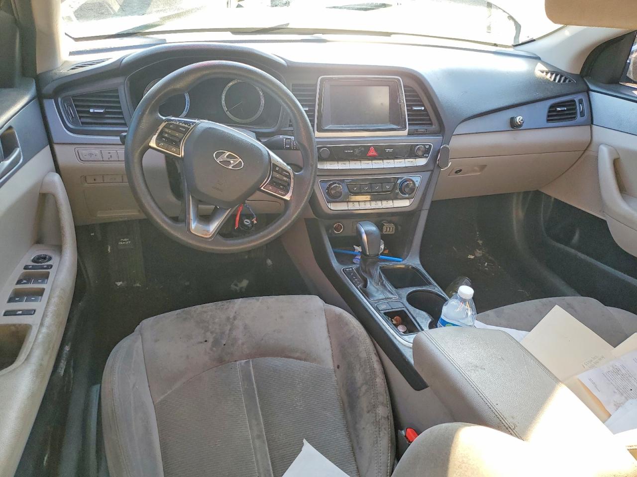 2018 HYUNDAI SONATA SE photo 15