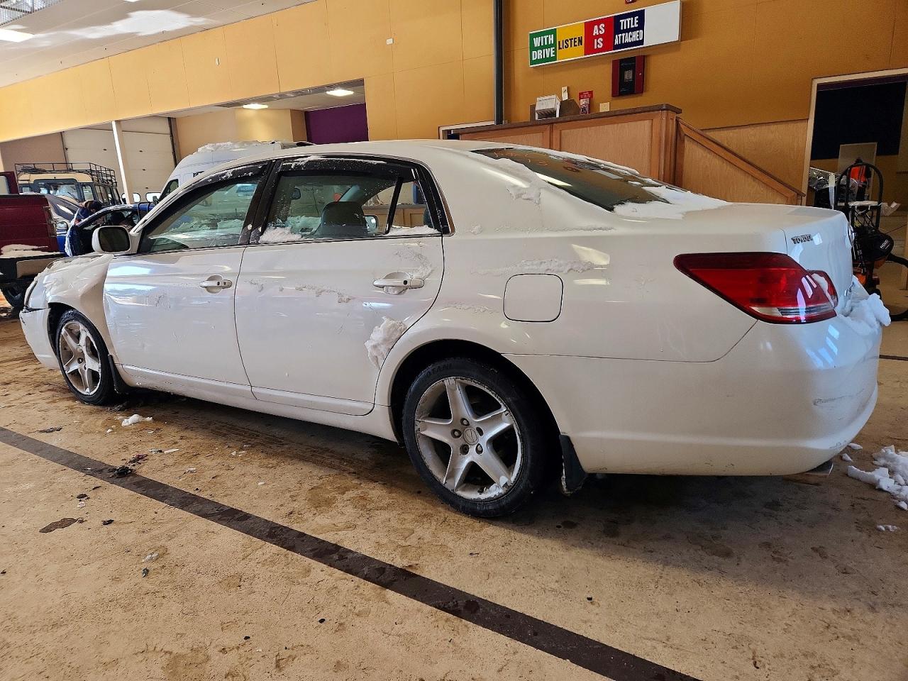 2006 TOYOTA AVALON XL photo 4