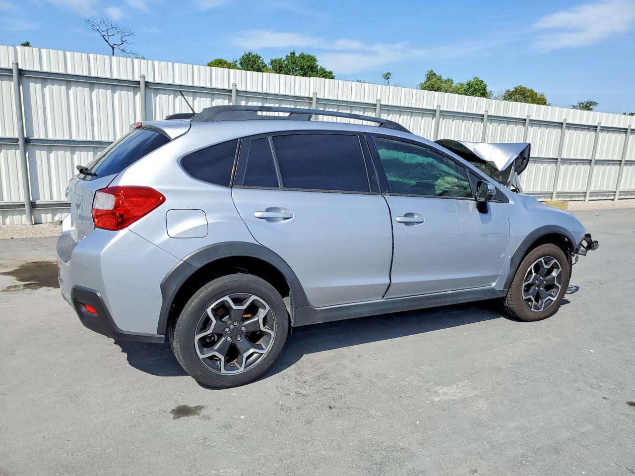 2015 SUBARU XV CROSSTREK SPORT LIMITED photo 3