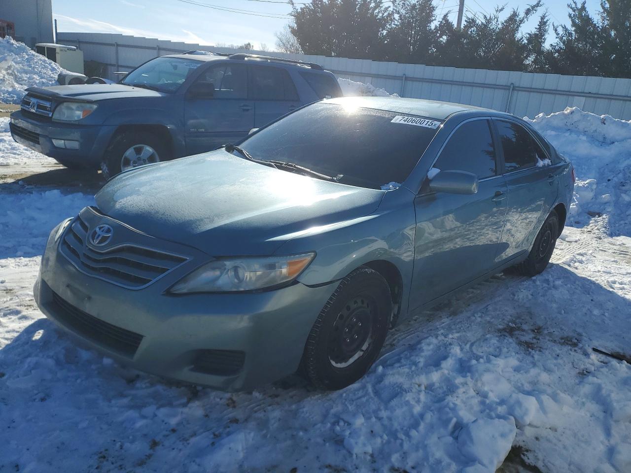 2010 TOYOTA CAMRY