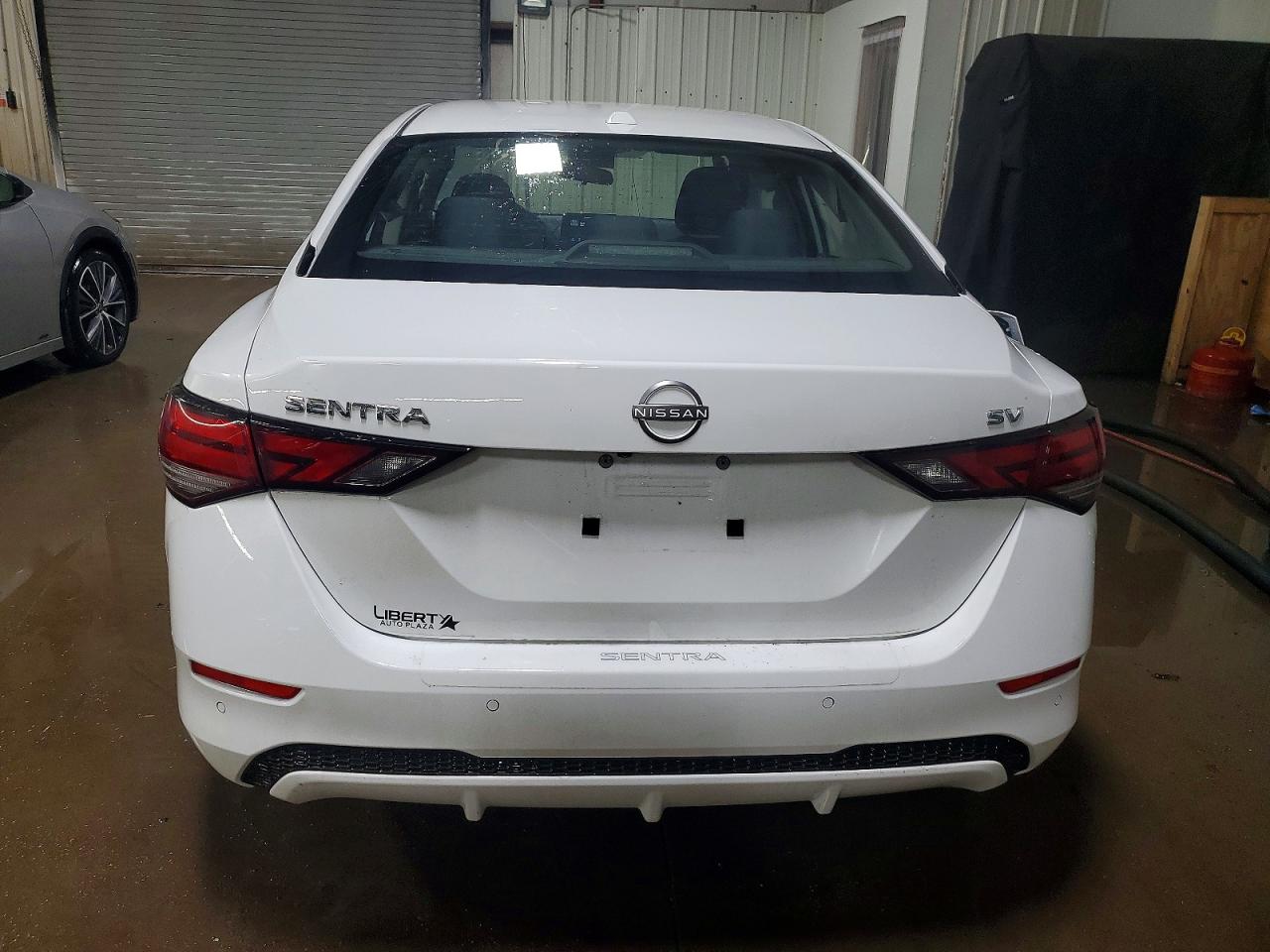 2024 NISSAN SENTRA SV photo 6