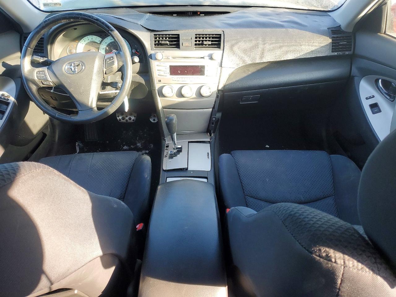 2010 TOYOTA CAMRY BASE photo 15