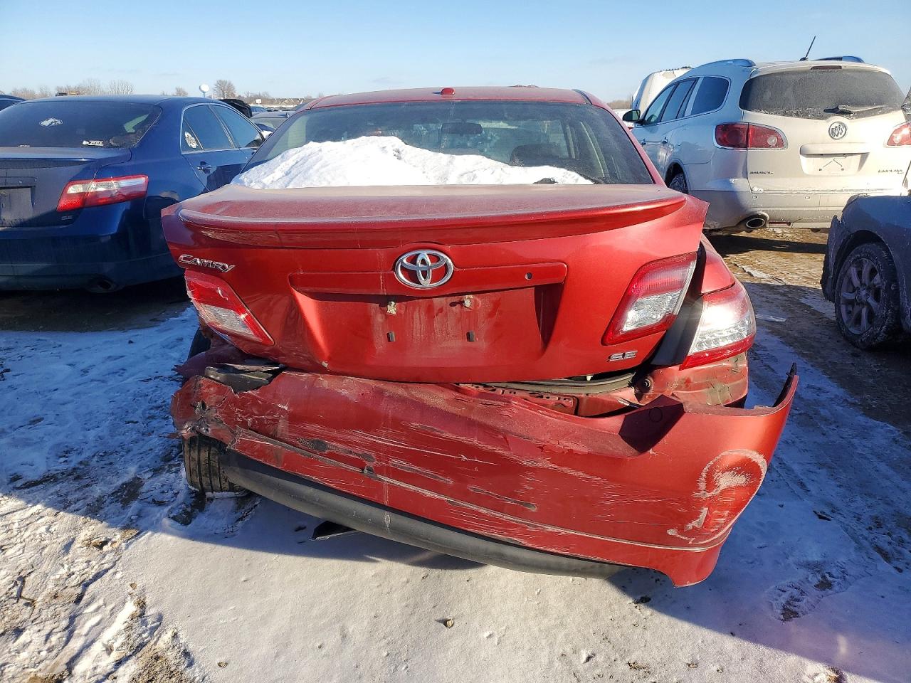 2010 TOYOTA CAMRY BASE photo 11