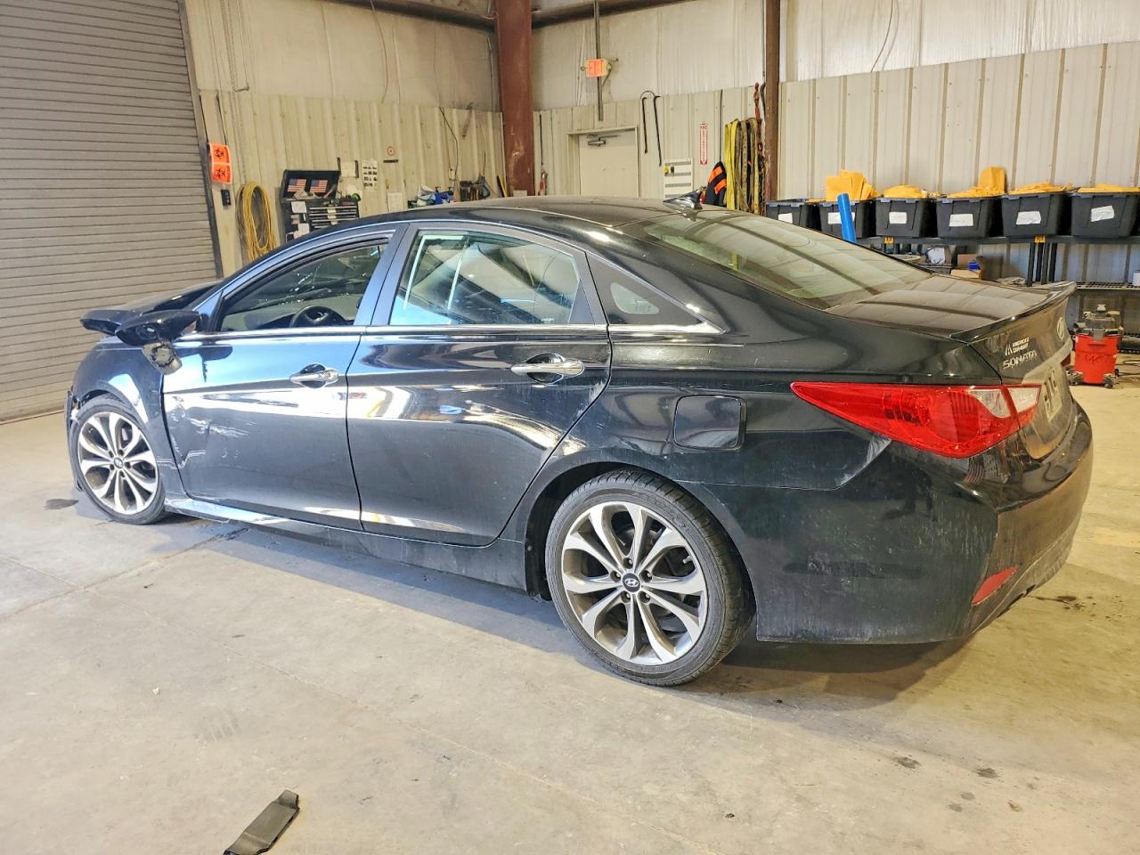 2014 HYUNDAI SONATA SE photo 2