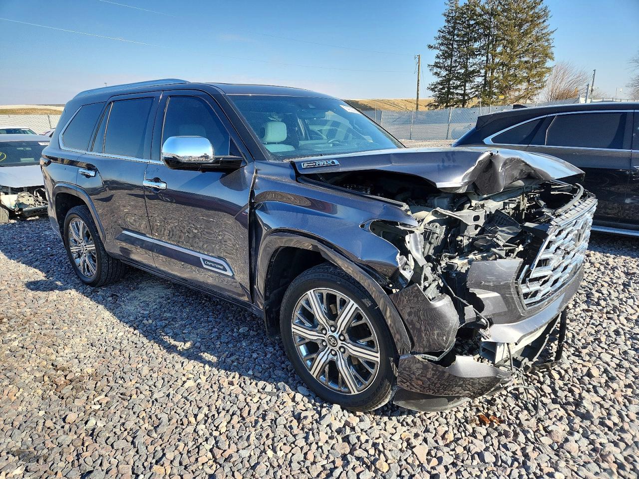 2023 TOYOTA SEQUOIA SR5 photo 4