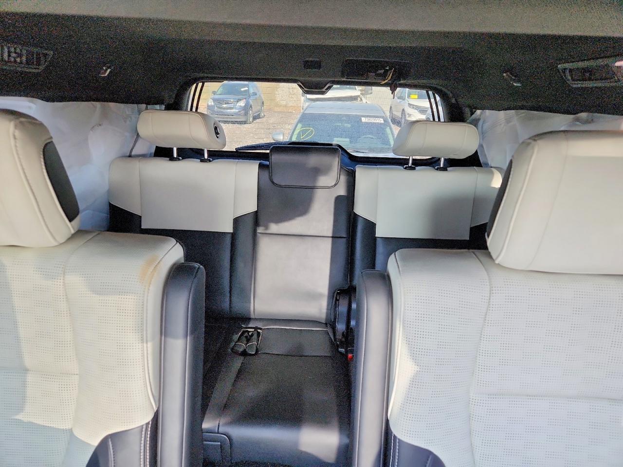 2023 TOYOTA SEQUOIA SR5 photo 10