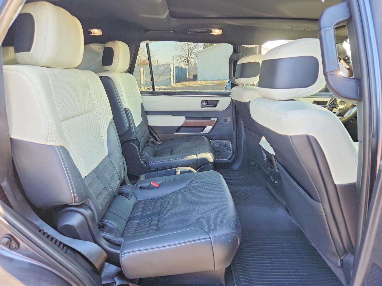 2023 TOYOTA SEQUOIA SR5 photo 11