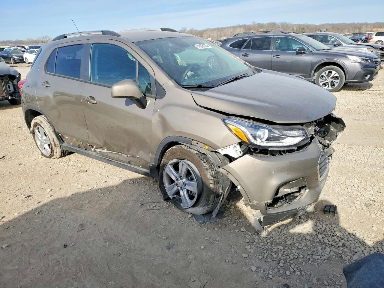 2022 CHEVROLET TRAX 1LT photo 4