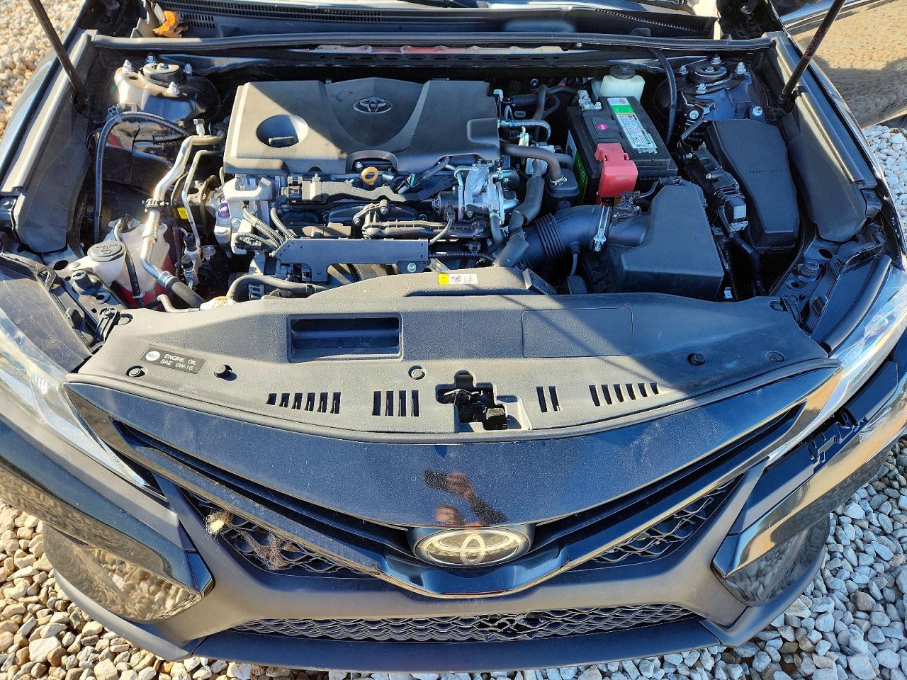 2018 TOYOTA CAMRY SE photo 11