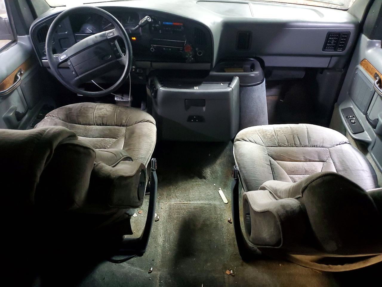 1995 FORD ECONOLINE E150 VAN photo 15