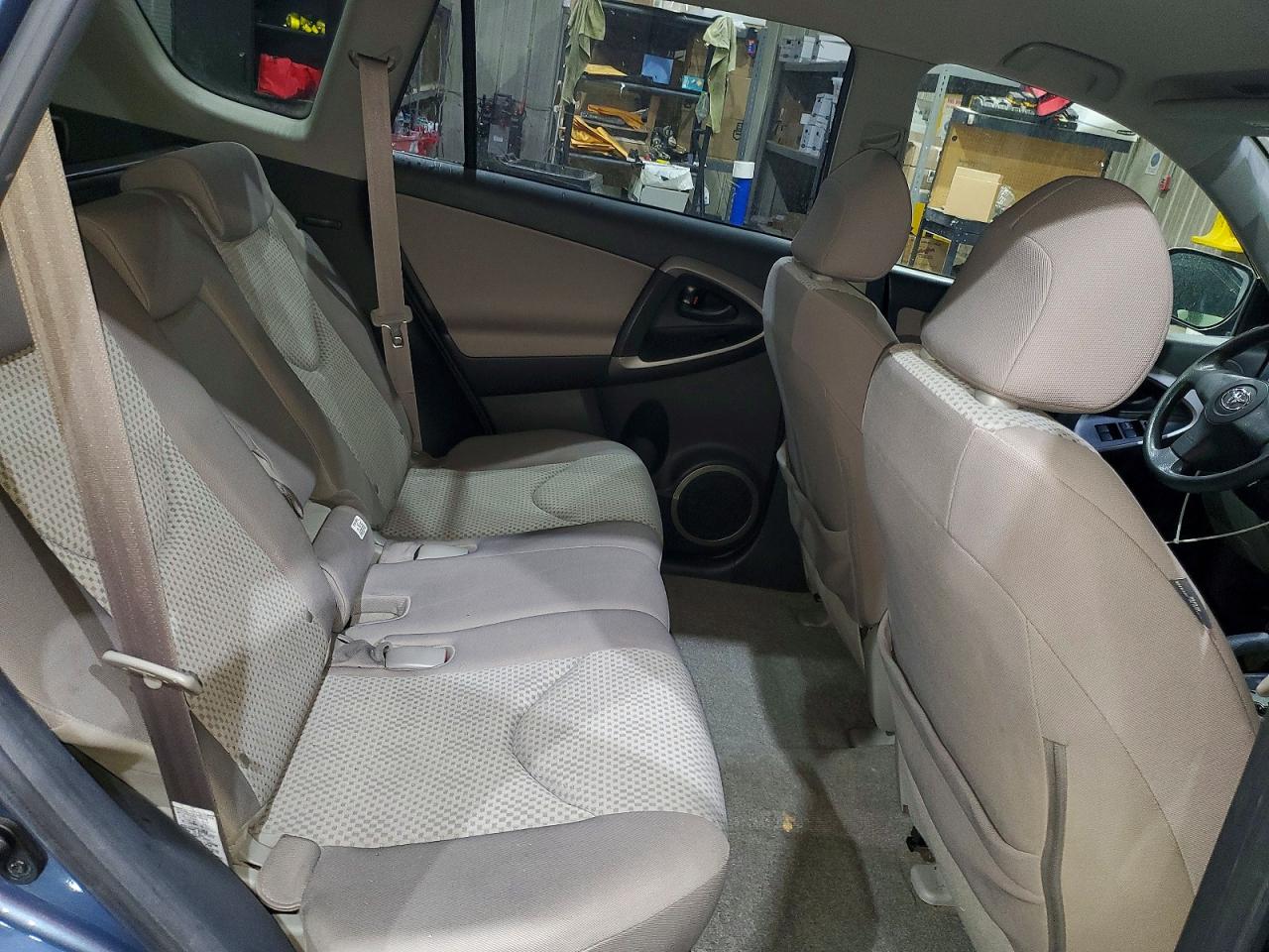 2008 TOYOTA RAV4 BASE photo 11