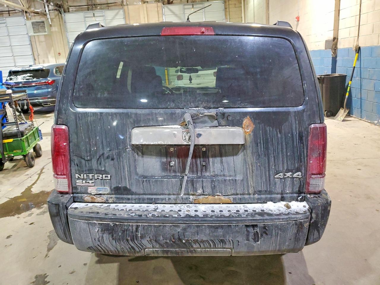 2007 DODGE NITRO SLT photo 6