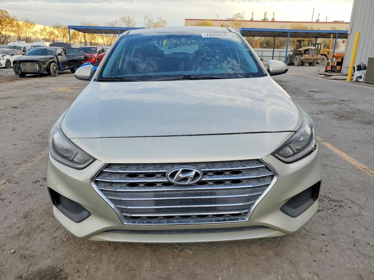 2019 HYUNDAI ACCENT SE photo 9