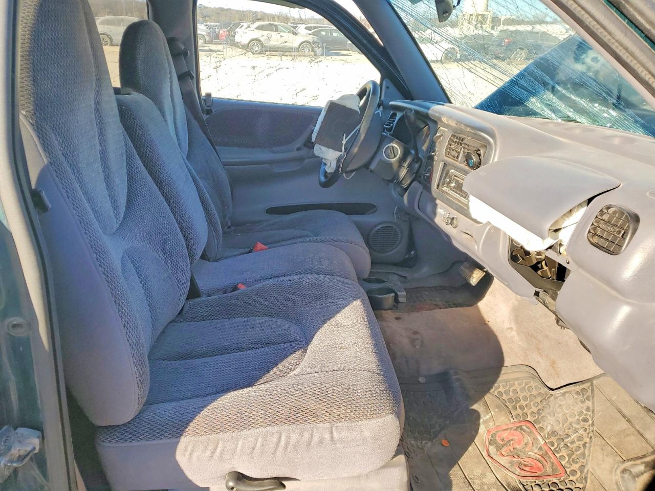 1998 DODGE DAKOTA photo 7
