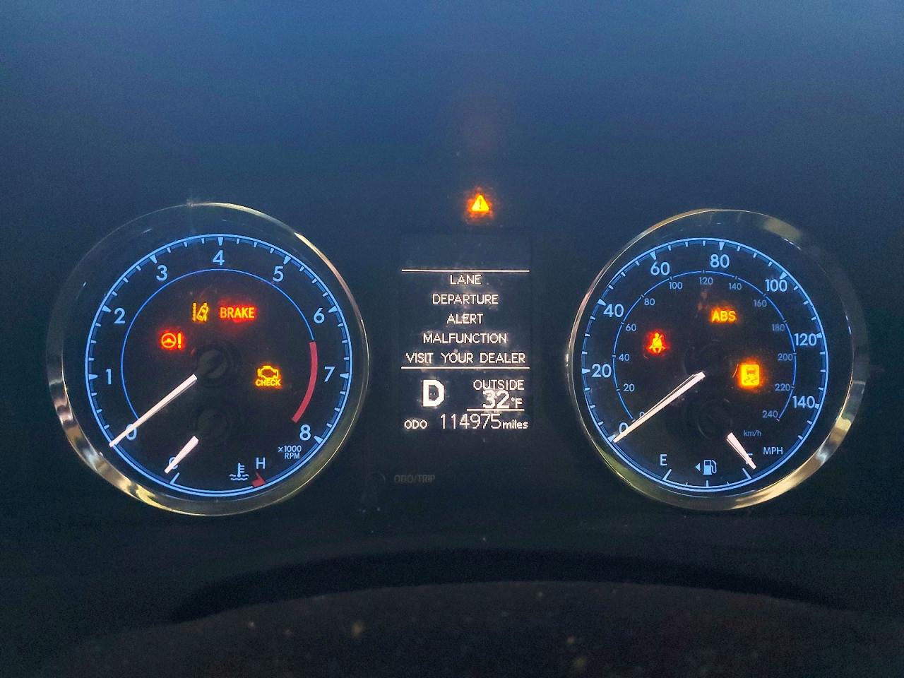 2017 TOYOTA COROLLA L photo 25